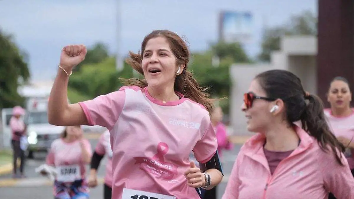 carrera cancer de mama